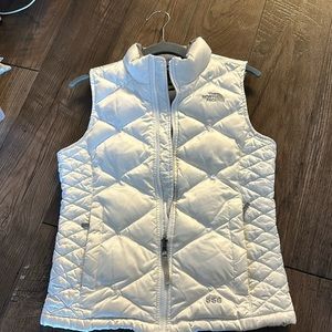White girls 10/12 north face vest